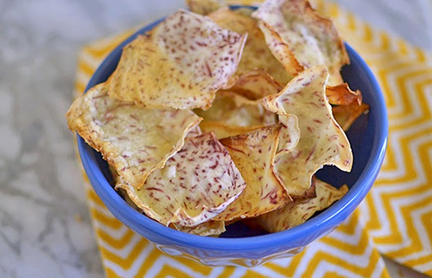 http://littleferrarokitchen.com/2013/05/homemade-taro-chips/