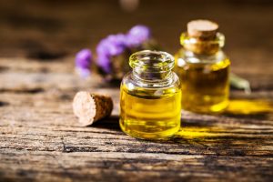 Everything You Need to Know About How to Use Essential Oils for Allergies